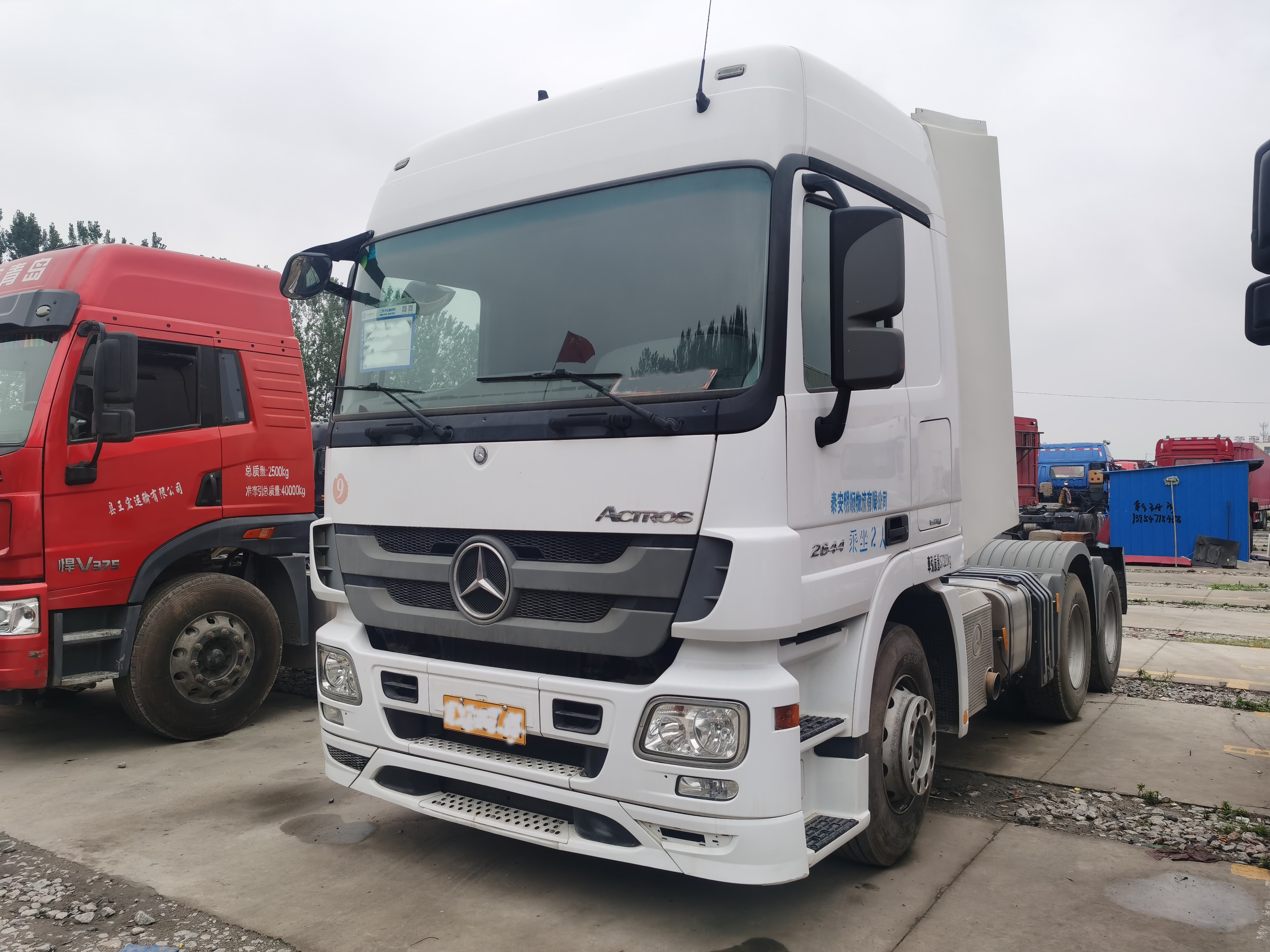 Original Germany Second hand  Benz truck head with cheap price and good  quality  Tractor Trailer used truck