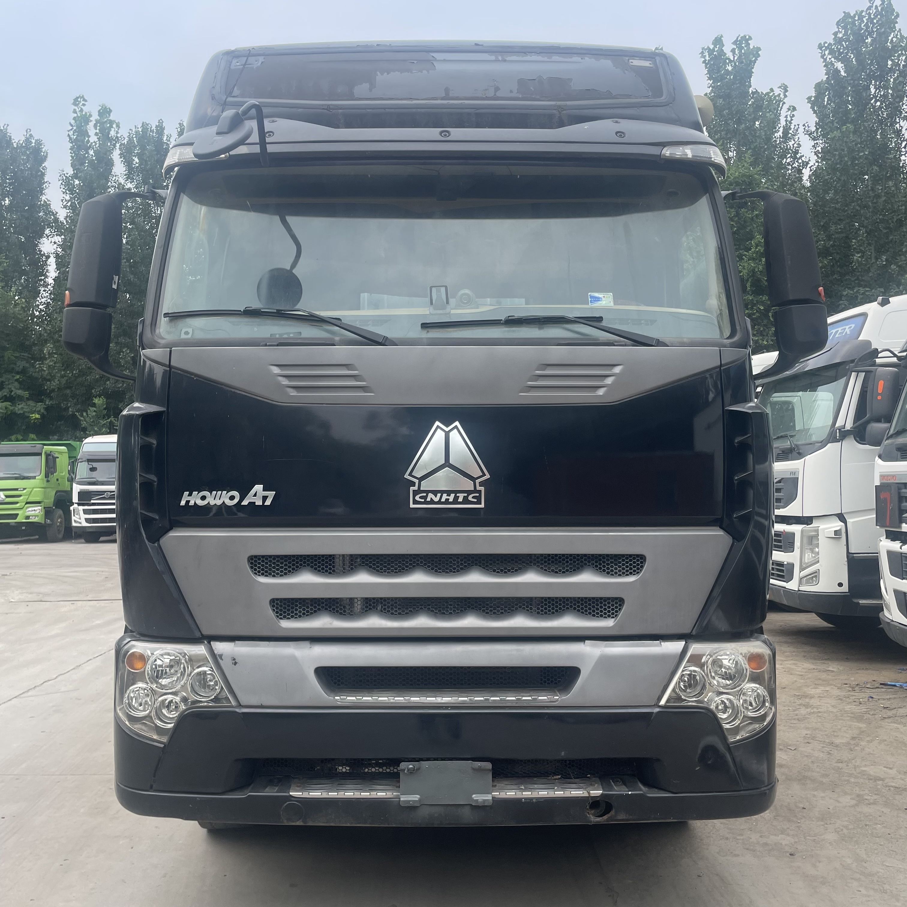 Sinotruk HOWO A7 6x4 Tractor 2019 420HP Fairly Used Truck Trailer Heads 10 Wheels High Quality Lower Price