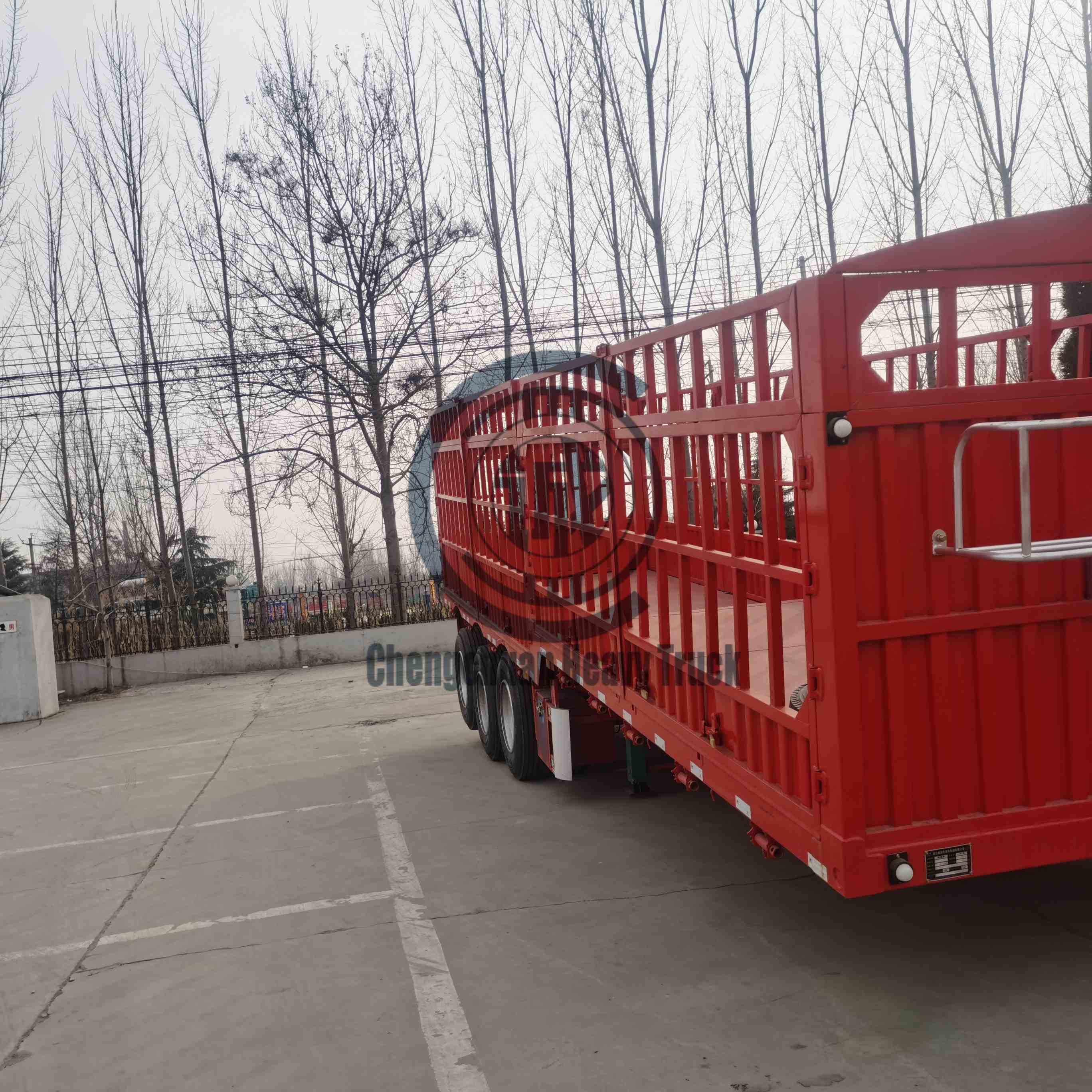 New  40ft 60ton Sidewall Side Wall Drop Side Truck Trailer For Sale Customized Sugar Cane Harvest Stake Fence Semi Trailer