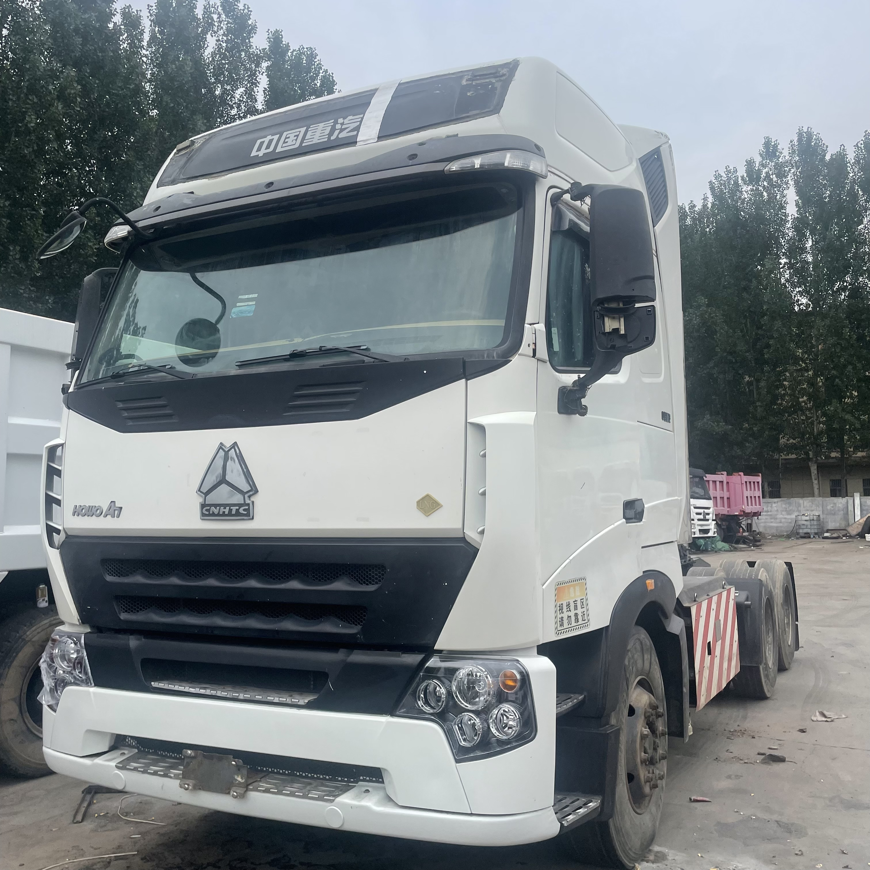 Sinotruk HOWO A7 6x4 Tractor 2019 420HP Fairly Used Truck Trailer Heads 10 Wheels High Quality Lower Price