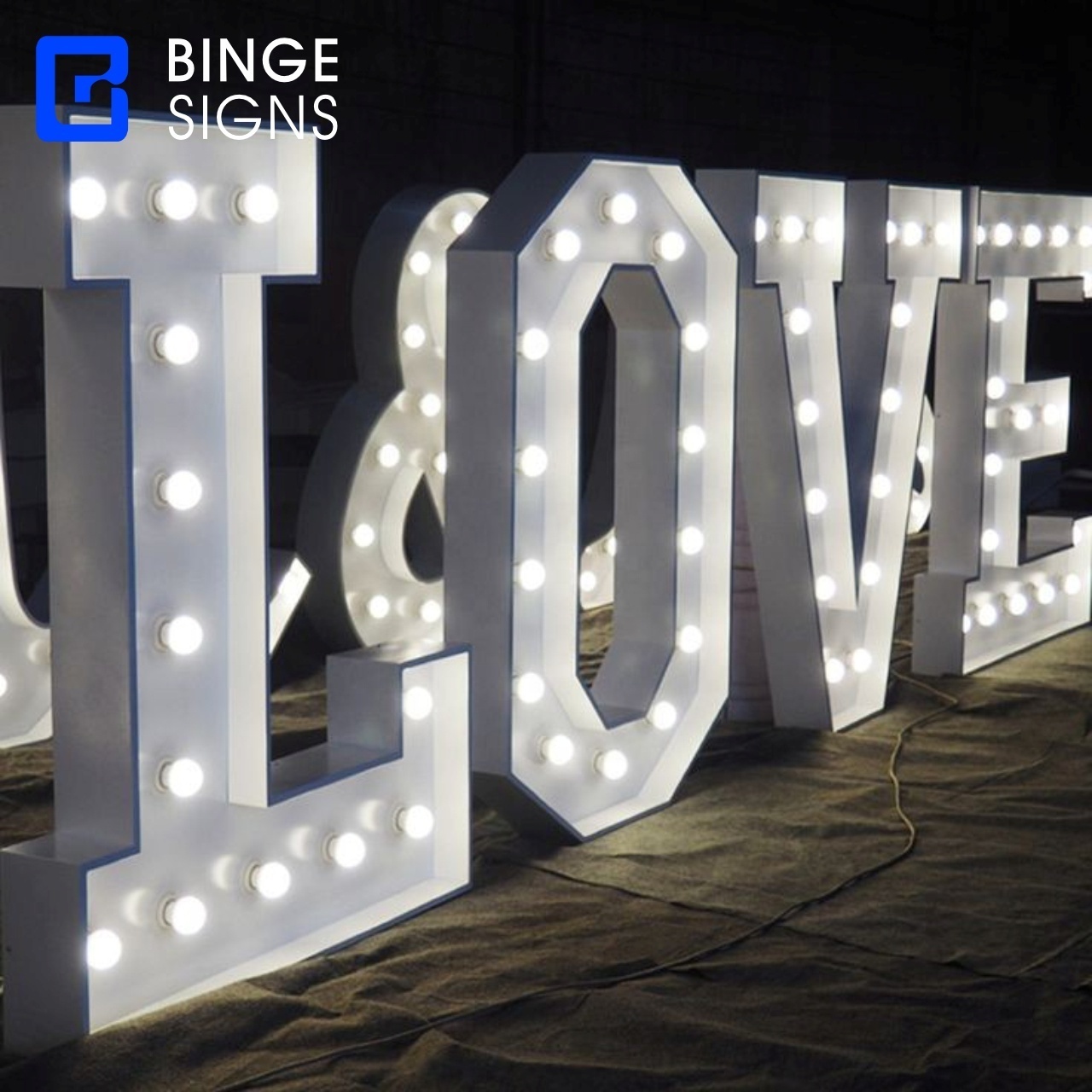 Wholesale Custom Large Giant 4ft LED Light up 3ft Metal Black Marquee Numbers  Letters Marquee Sign Letters with Light Bulbs