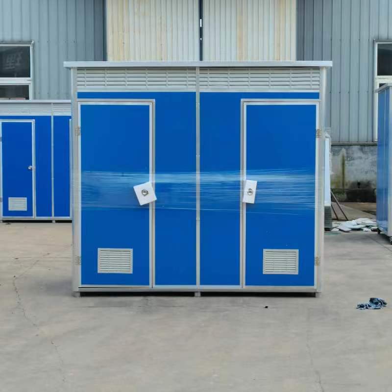 Ready To Use Prefab House Chemical Toilet Outdoor Mobile Portable Toilets And Showers For Camping