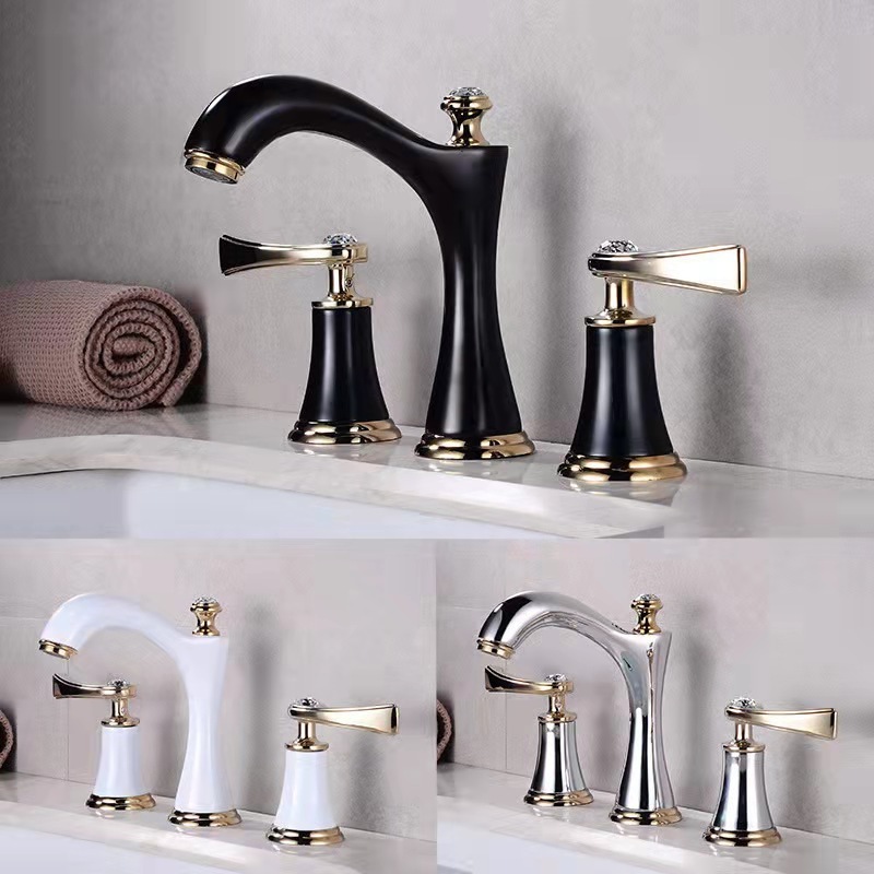 China Traditional Style Double Lever Brass Faucets With 3 Hole For Bath Sink Faucet