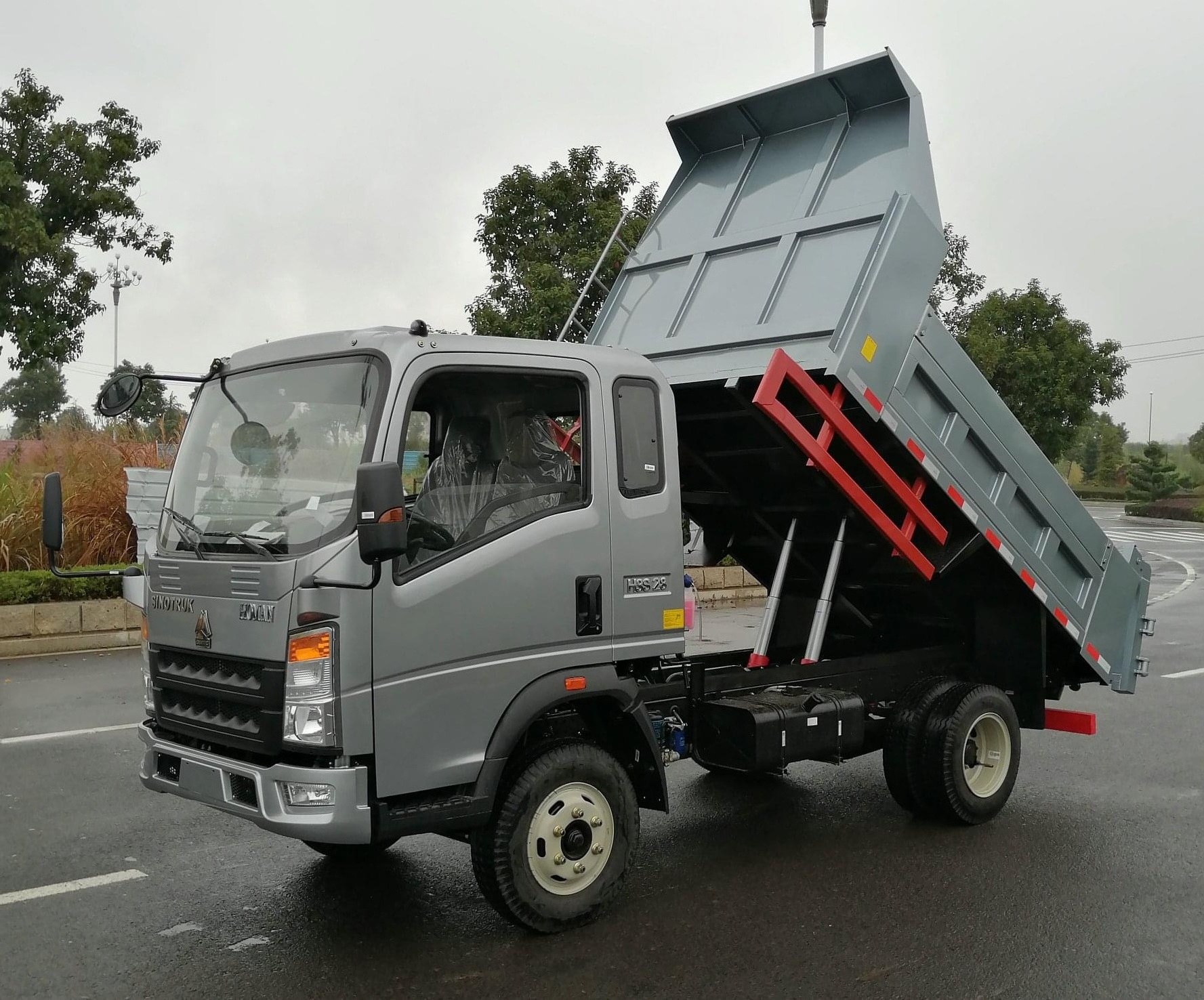 Dongfeng Truck 10 Wheeler 6x4 Dump Truck Tipper Lorry 20T 30T 40T China Truck