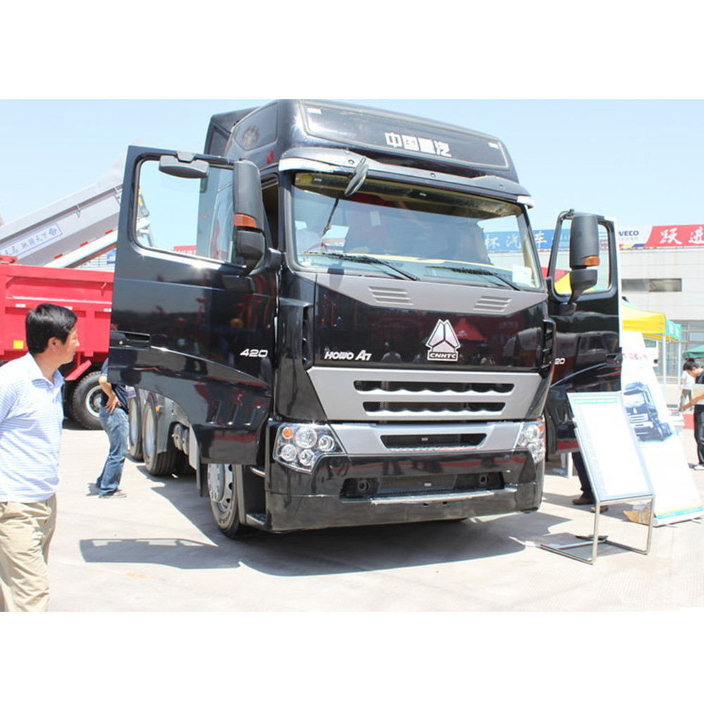 Industry leading level tractor truck right hand drive 420hp 10 wheeler A7 sino truck howo 6x4 tractor used with trailer