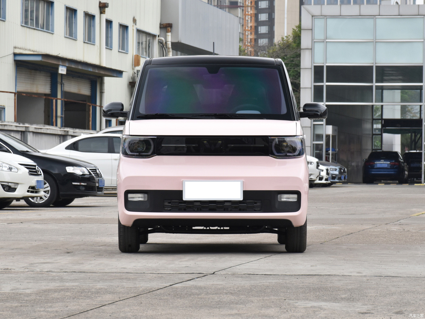 2023 Pink Wuling Hongguang Mini Macaron Electric Vehicle EV Car