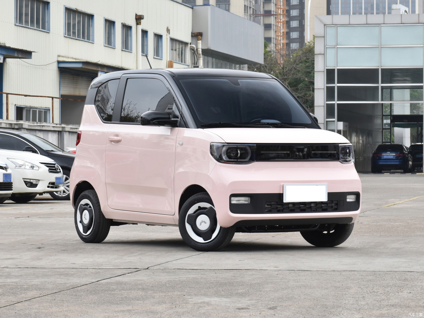 2023 Pink Wuling Hongguang Mini Macaron Electric Vehicle EV Car