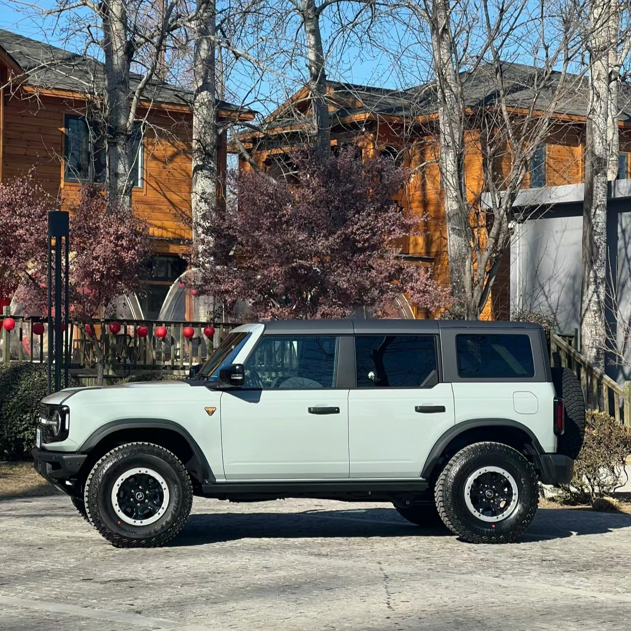 Book Early China New Car Ford Bronco Off-Road Gasoline Midsize SUV 5 Seats 2.3T New Car