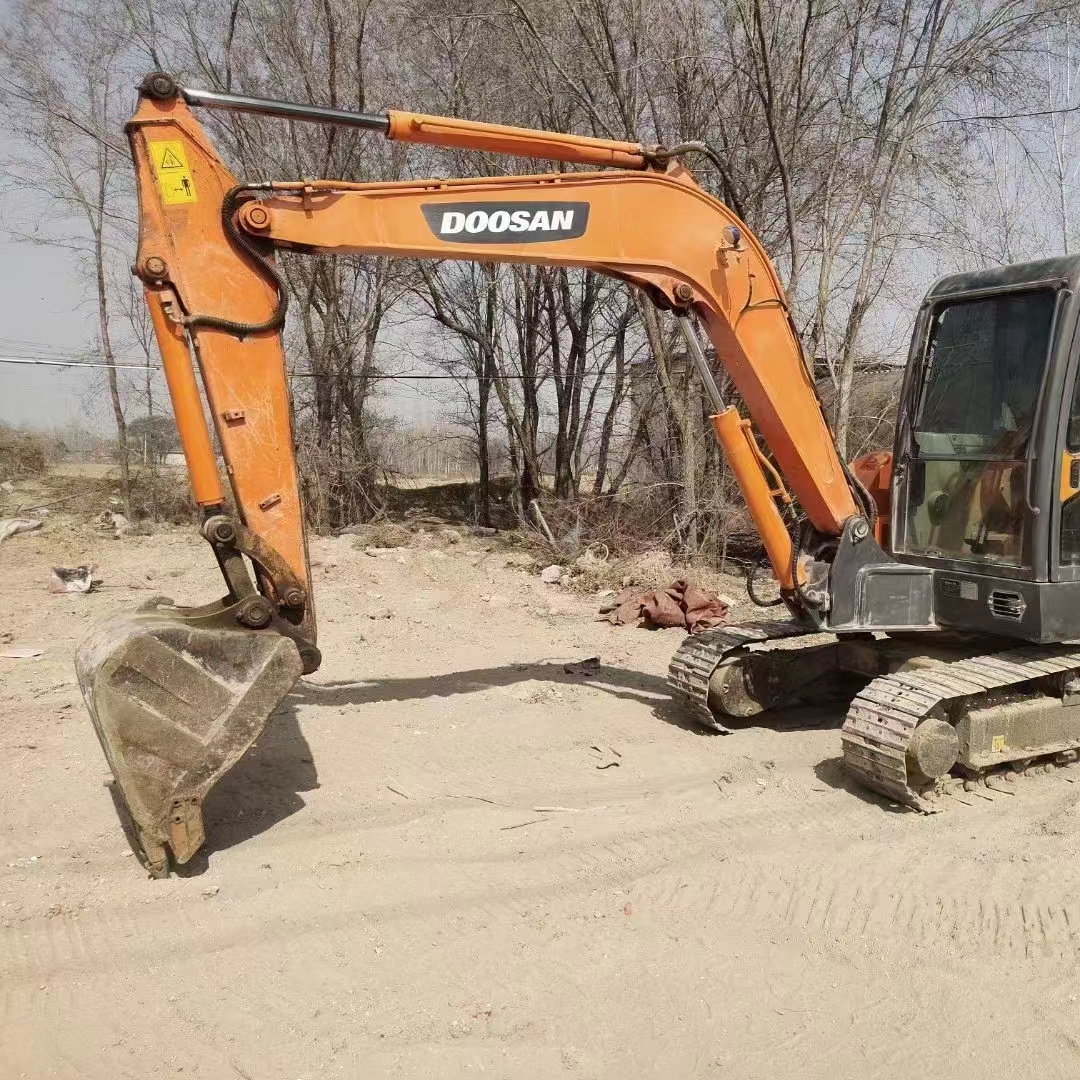 90% New Good Conditions Cheap Price Doosan DH60-7 Used Crawler Mini excavator