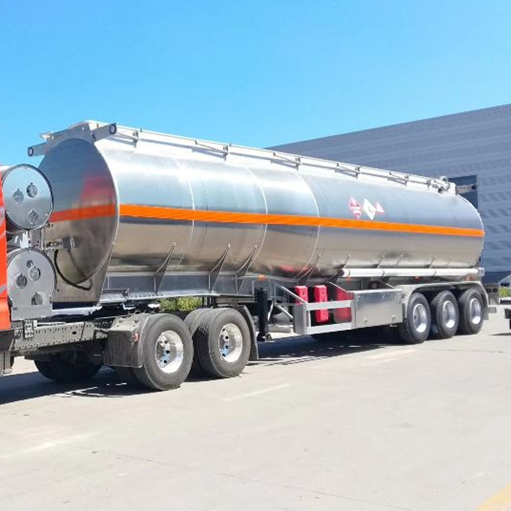 45000 liters Aluminium Fuel Oil Tanker Trailer  Fuel Tanker With Manhole Cover