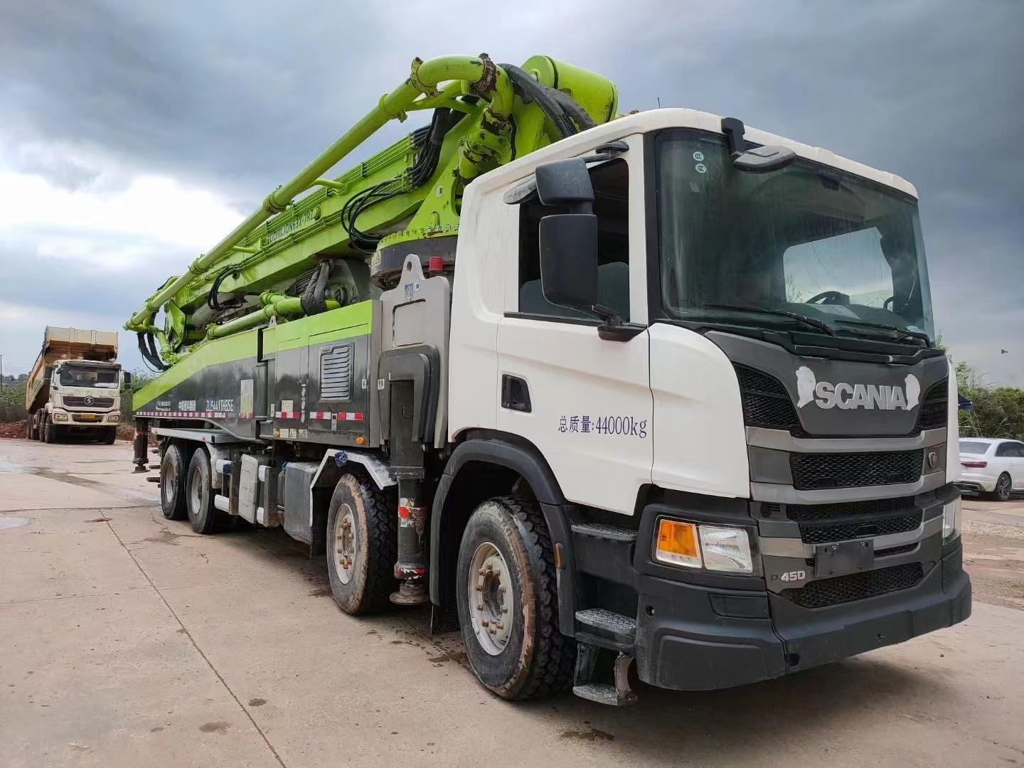 2020 Scania 63m Zoomlion second-hand pump truck with Euro V emissions at cheap price