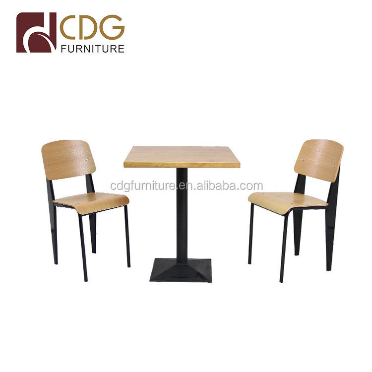 Famous Designer Wooden Seat Stainless Steel Leg Standard Dining Chairs Kfc Mcdonald'S Coffee Shop Cake Bakery Chairs