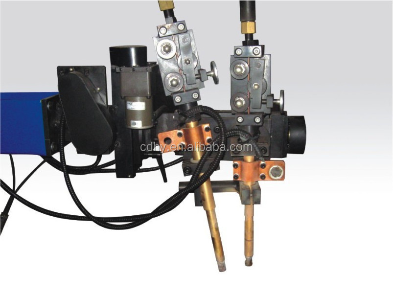 Automatic cylinder/tank/pipe welding manipulator