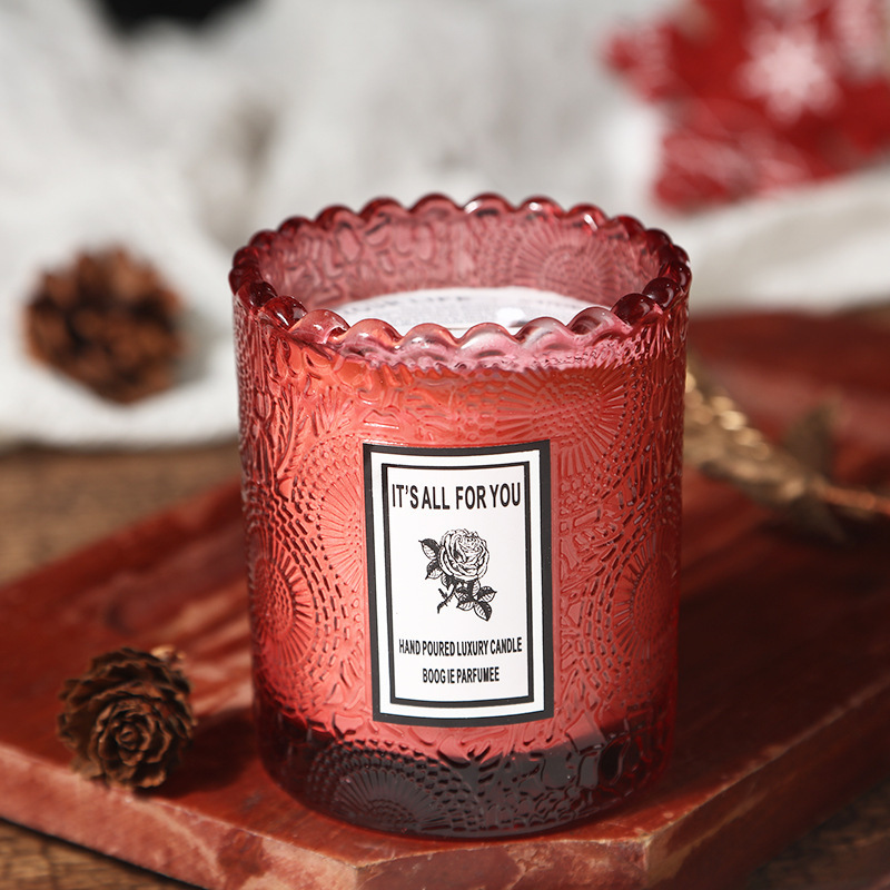 Luxury Embossed Lace Cup Soy Wax Long Burning Smokeless Scented Candle for Decoration