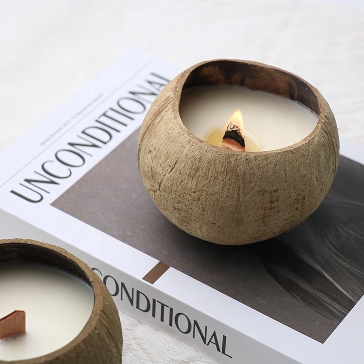 Hot Selling Beach Decor Wood Wick Scented Candles COCONUT WAX Candle In Coconut Shell