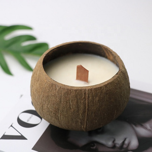 Hot Selling Beach Decor Wood Wick Scented Candles COCONUT WAX Candle In Coconut Shell