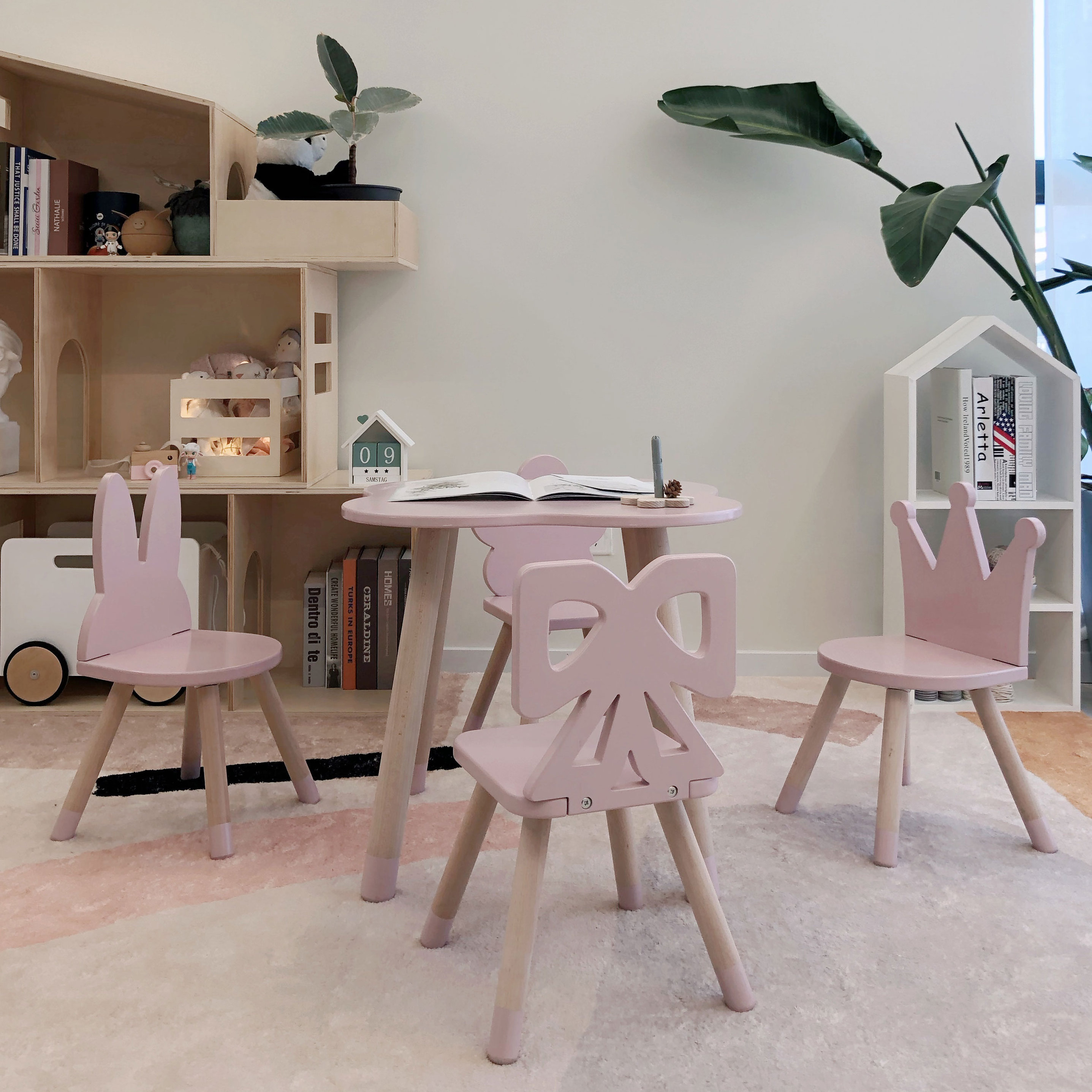 Preschool Kindergarten Classroom Furniture Kids Study Table And Chair Nursery School Children's Wooden Chair Party Chair