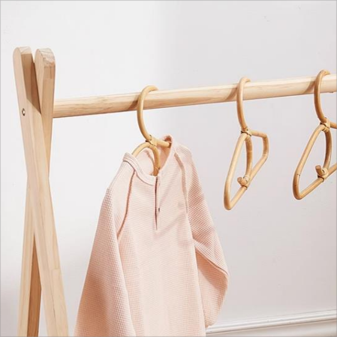 Children's clothes rack solid wood  small space bedroom multi-functional clothes rack  clothes hanging storage rack