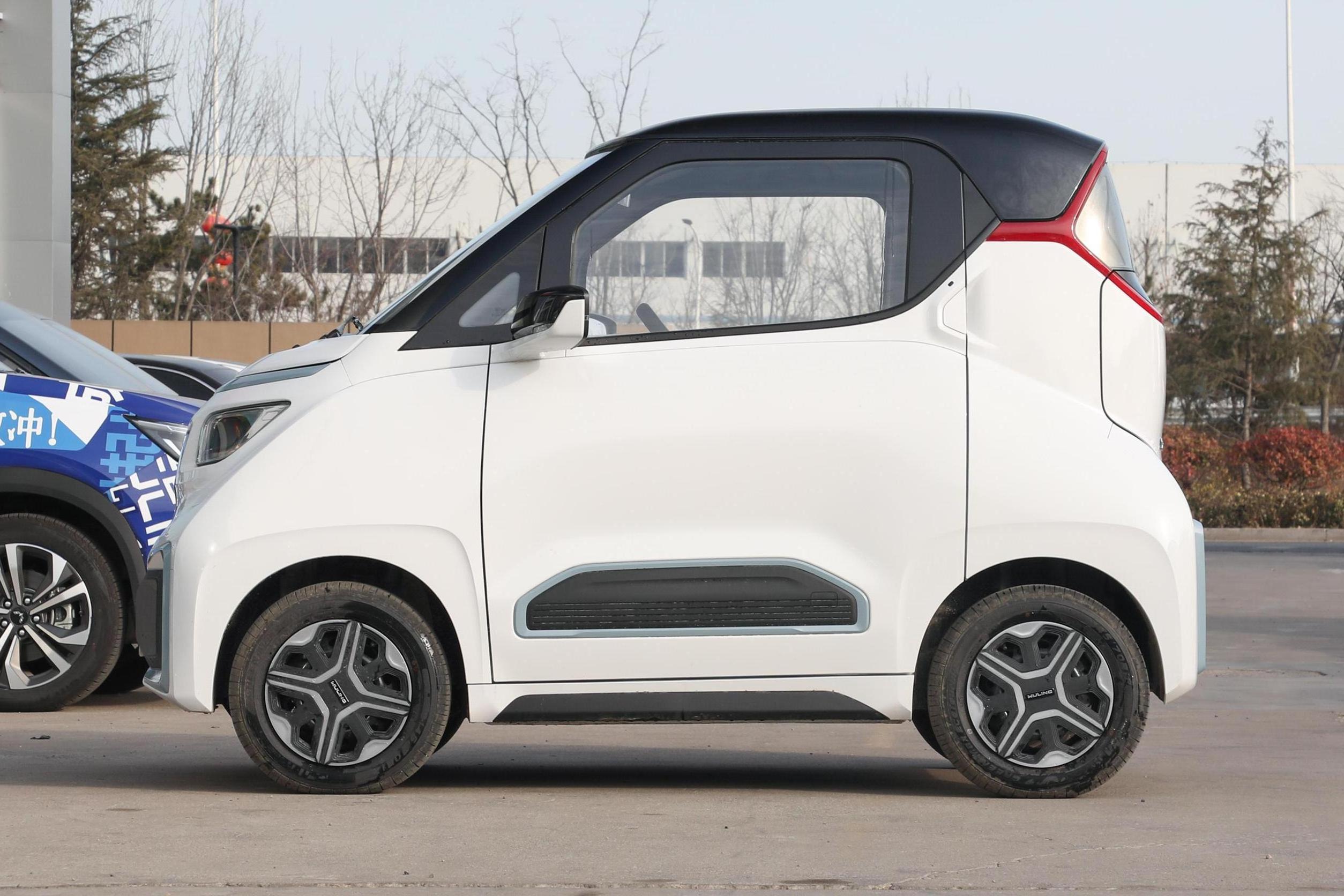 china car small wuling nano ev two seater mini for sale mini e cars for adults small 4 wheel electric car