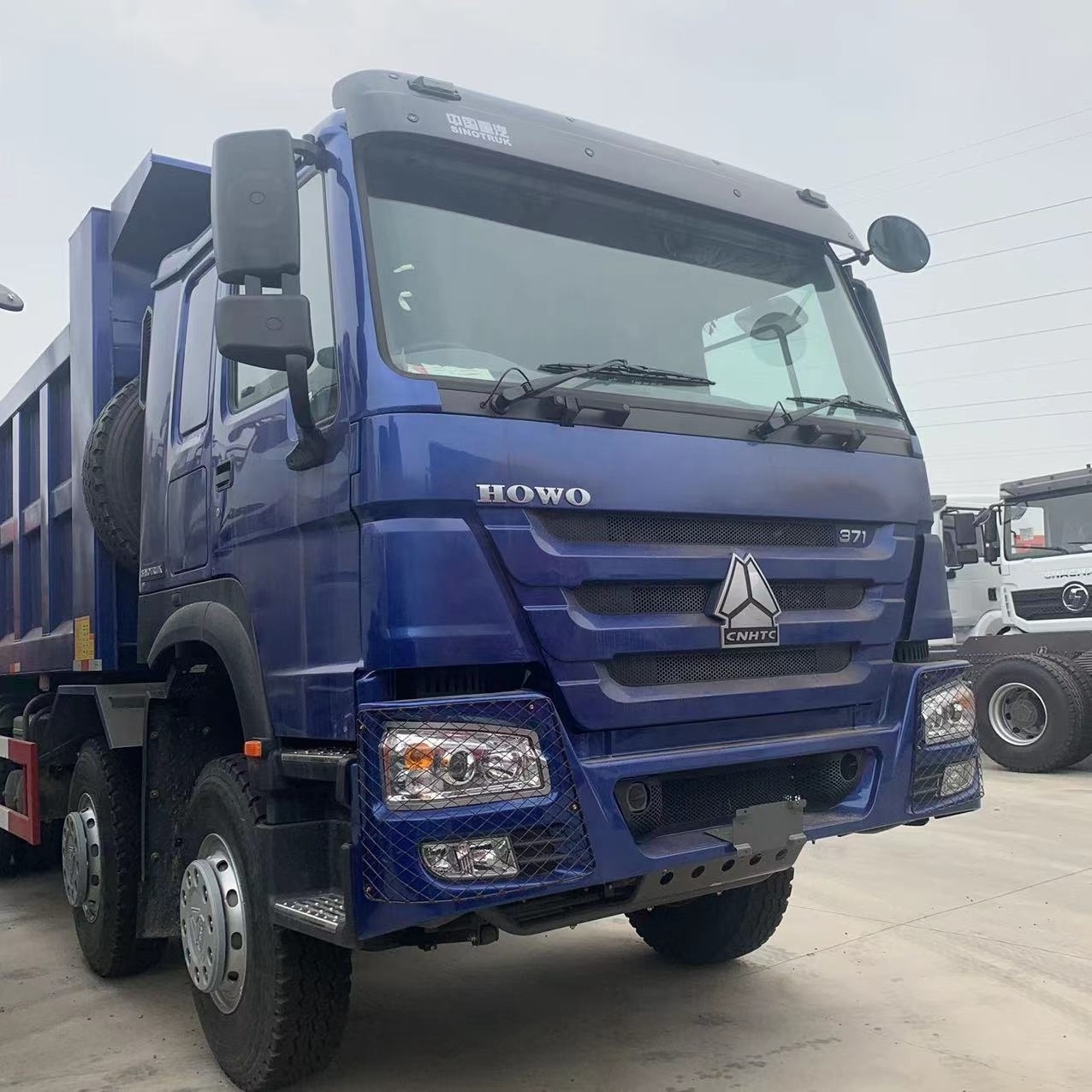 Best Price Condition Factory Original price Sinotruck Howo 14 Wheeler 10X6 Dump Tipper Truck