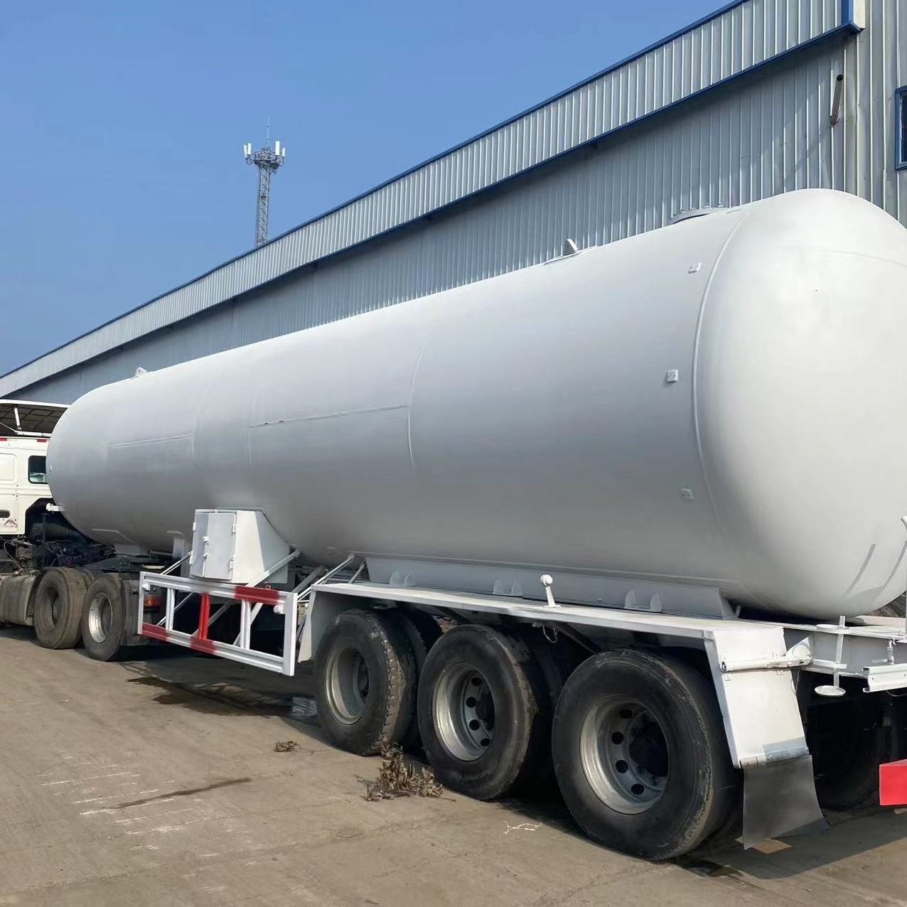 3 Axles Used LPG Tank Trailer LPG Gas Tanker semi Trailer LPG Trailer for Sale