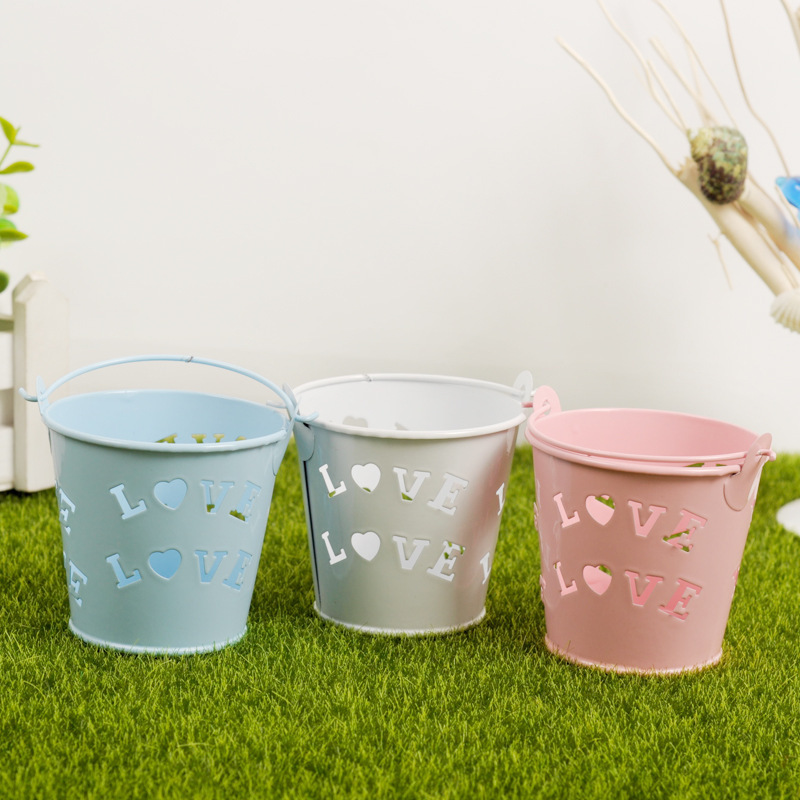 Small Galvanized Baskets Colorful Tin Flower Planters Love Heart Mini Metal Buckets with Handles