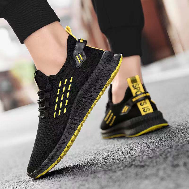 Hot sale in 2023 mesh fly woven shoes fashion outdoor running shoes cheap ladies popular casual stretch knit shoe