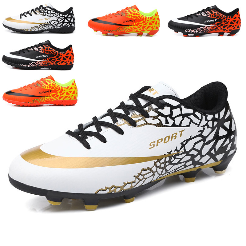 Wholesale Soccer Training Shoes Students Outdoor Football Boots And Artificial Grass Match Long Spike Football Shoes