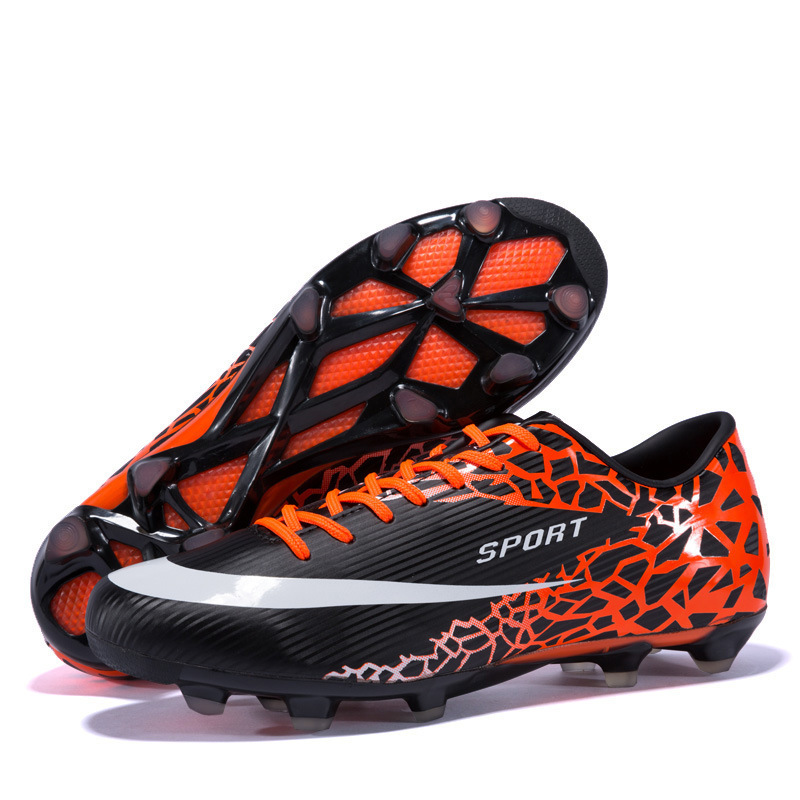 Wholesale Soccer Training Shoes Students Outdoor Football Boots And Artificial Grass Match Long Spike Football Shoes