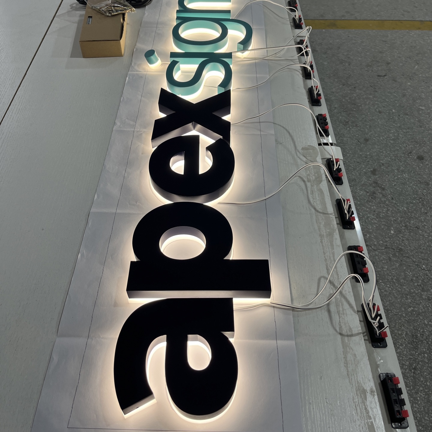 Customized illuminated business name sign channel signage led number lights advertising boards