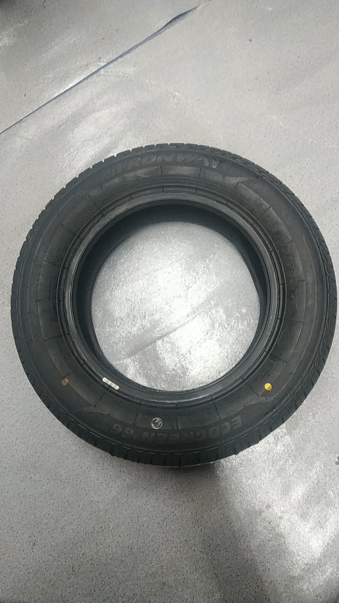 Fronway 175/70R13 Passenger Car Tires 13-18 Inch for Vichel Vehicles Brand Name Linglong Tire