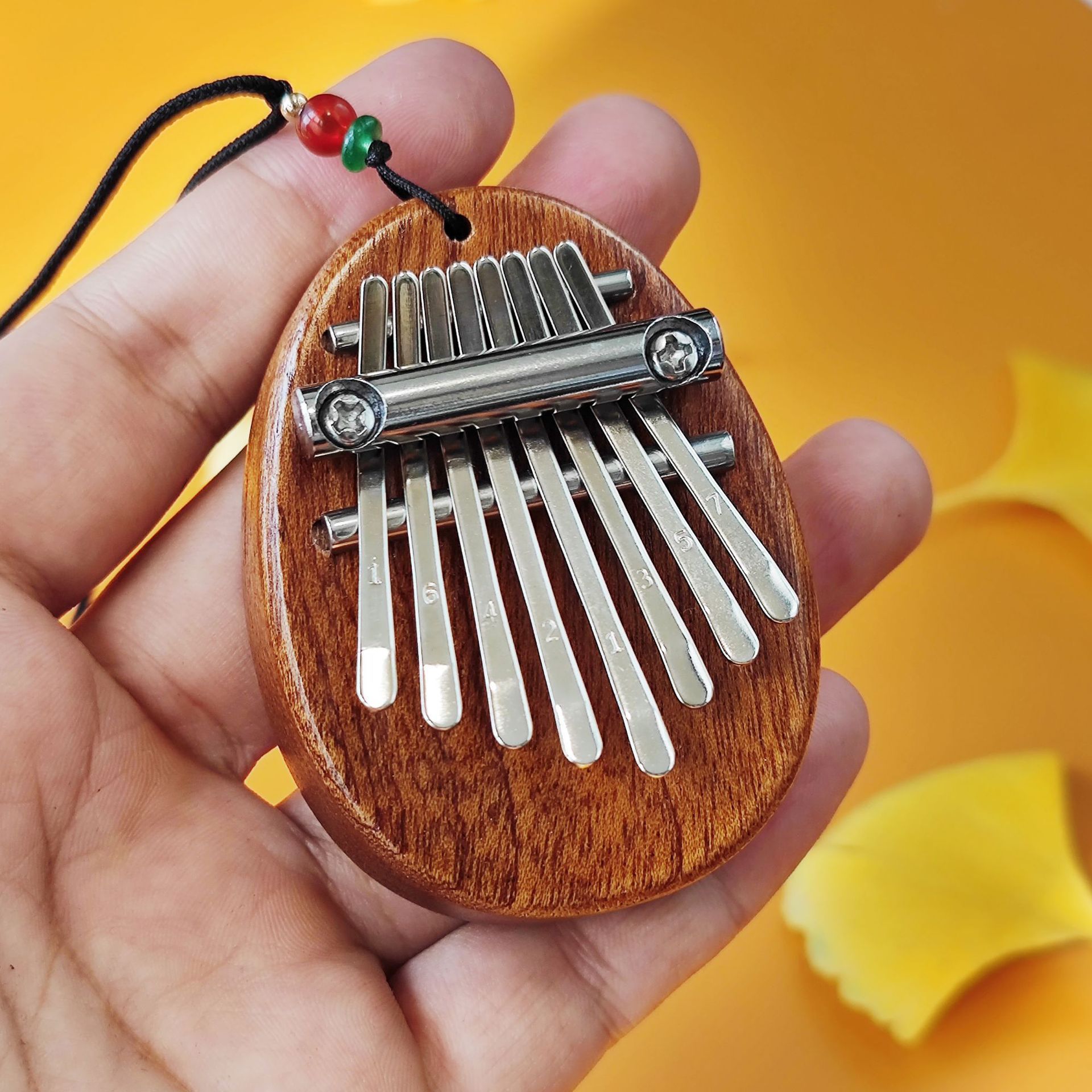 Hot Sale Mini Thumb Piano 8 Keys  Portable Wooden Finger Marimbas With Lanyard Special Gifts For Kids And Adults Beginner