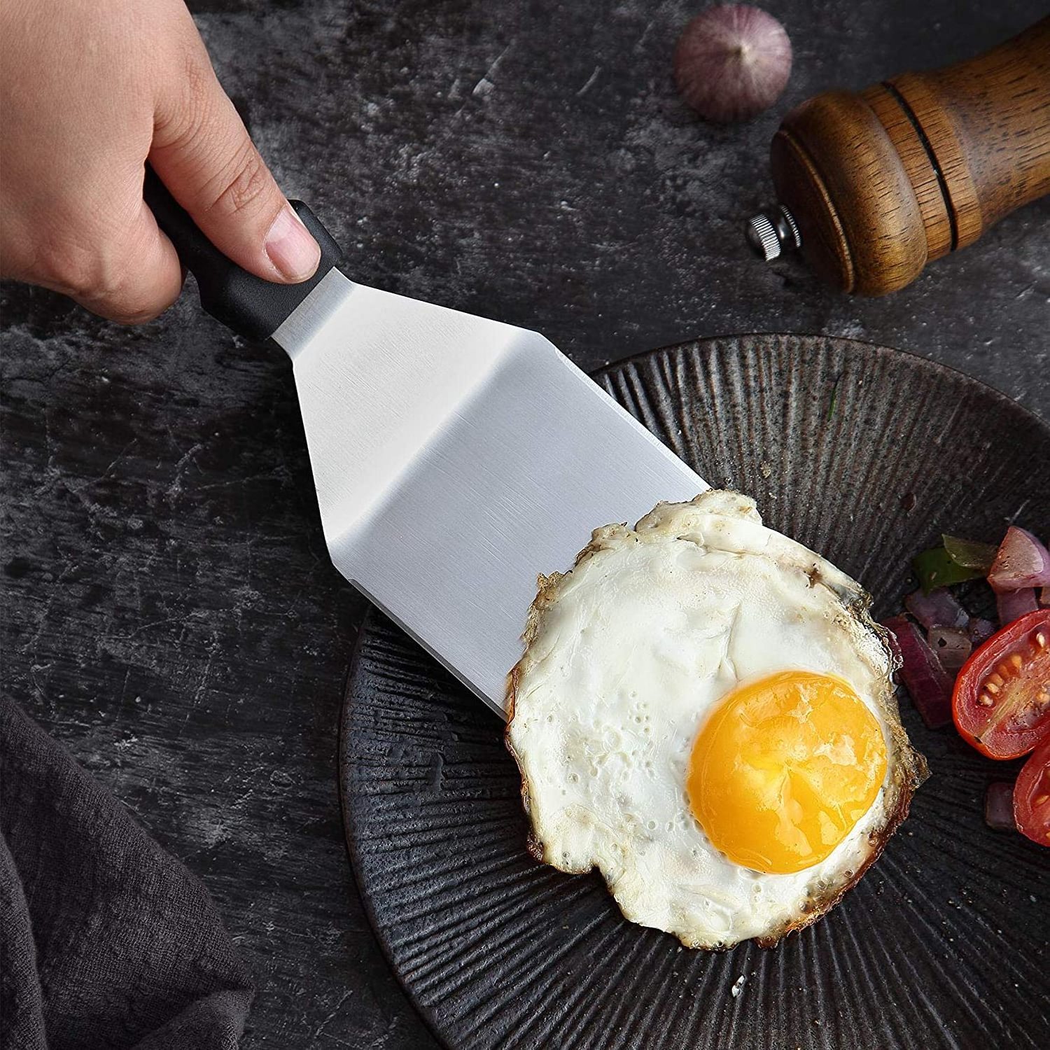 Stainless Steel Barbecue Tool  Griddle BBQ Spatula Grill Turner  Scraper  For Fish Steak Egg Using