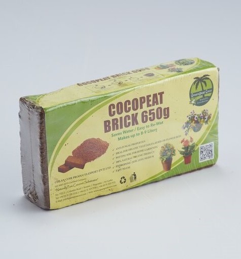 Sri Lankan Origin 100% Natural bio degradable Cocopeat coir pith Briquettes for Greenhouses, Gardens and hydroponic farms