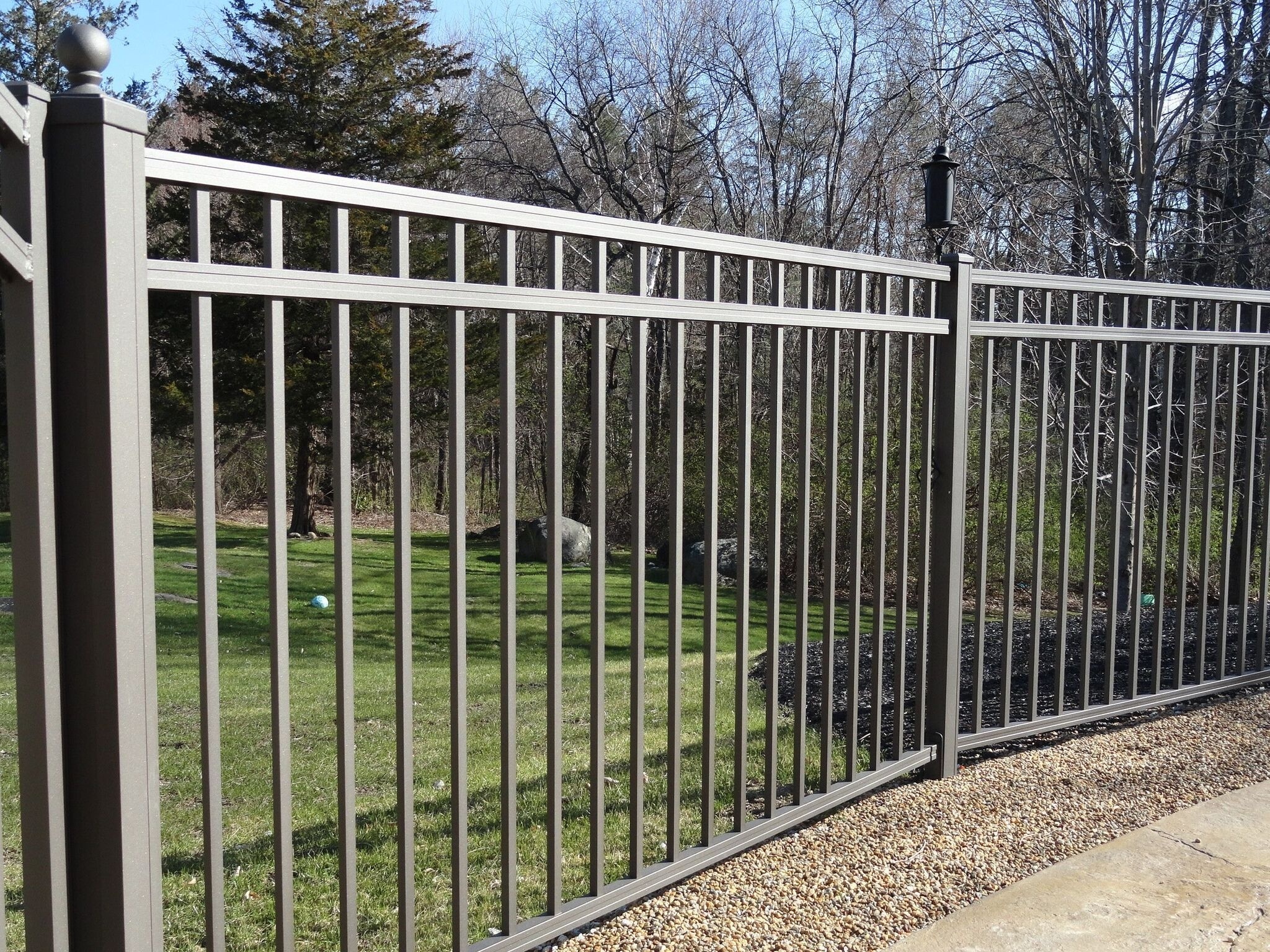 Celia Aluminum European style modern style metal art garden/yard/pool fencing and fence panels