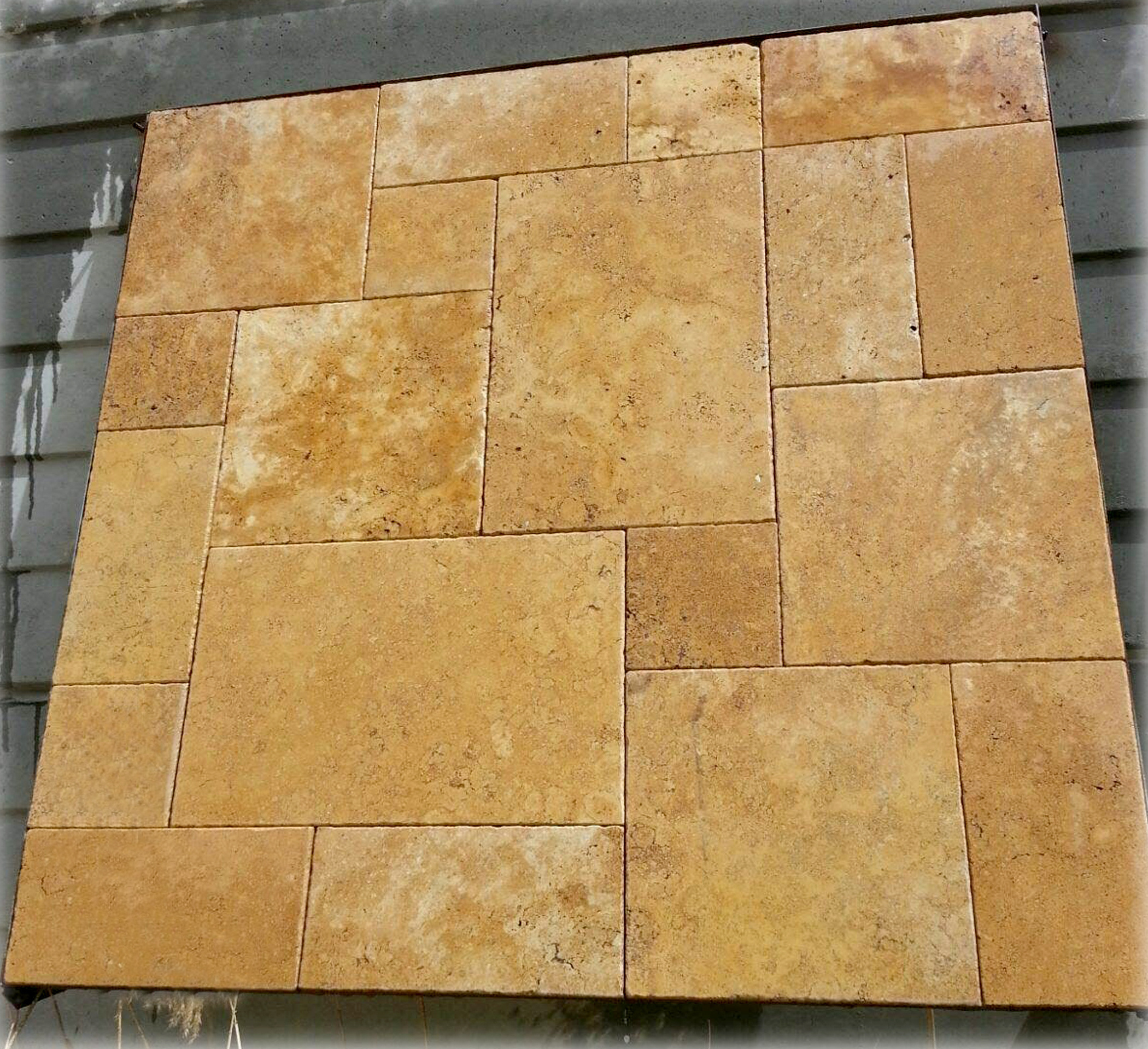 Gold Yellow Travertine Tile French Pattern Set Paver Tumbled Finishing Made in Turkey Cem-FPT-05 Hot Sale Premium Quality