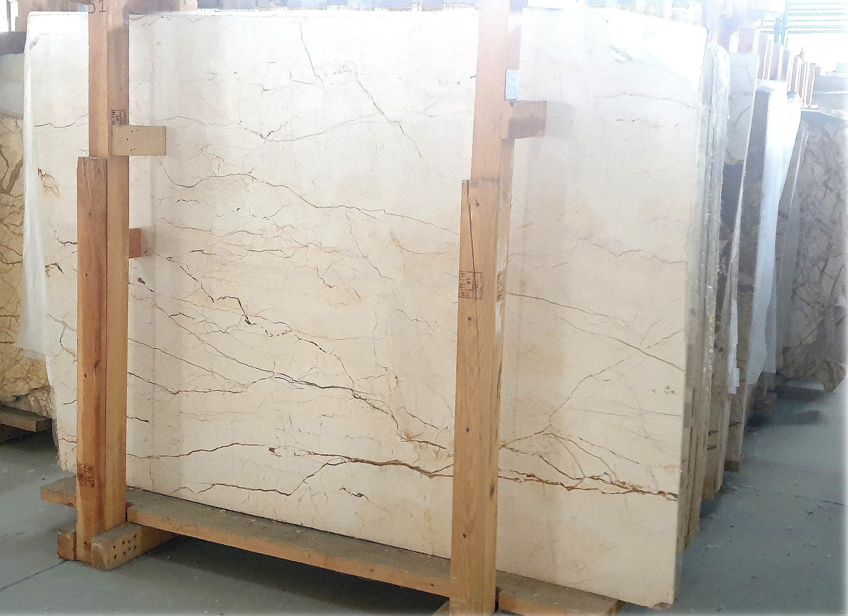 2023 Sofita Gold Beige Marble Polished Slabs Wall Floor Decorative Tiles CEM-SLB-30 Slabs For Interior Decoration Floor