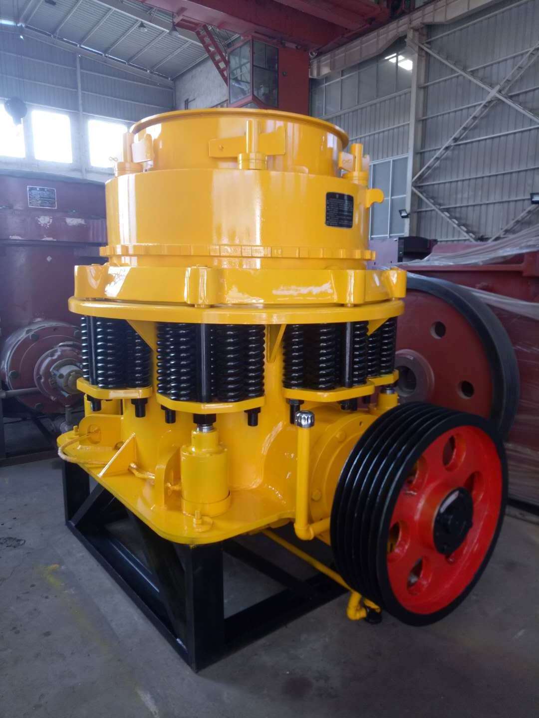 hard stone rock hydraulic Symons spring cone crusher machine and spare parts price list for sand and aggregate fine crushing