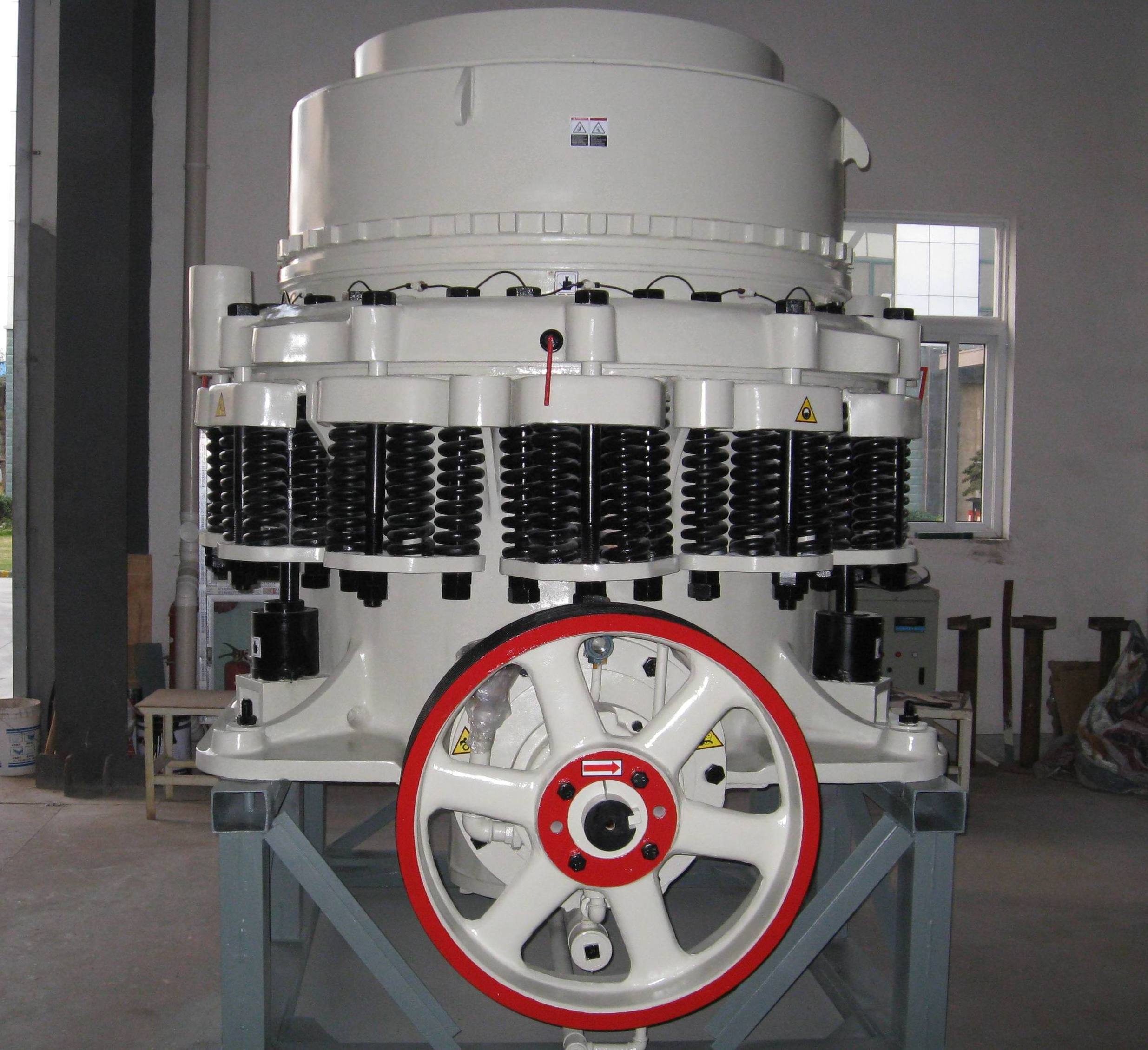 150-440 tph Symons cone crusher CS-200 multi function mining machinery stone cone crusher For Quarry Plant And Mining