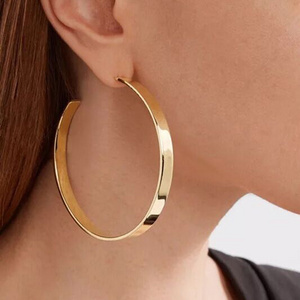 New Trendy Hypoallergenic Stainless Steel C Shape Hoops INS Minimalist Large Hoops Exaggerated 18k Gold Plated Big Hoop Earrings