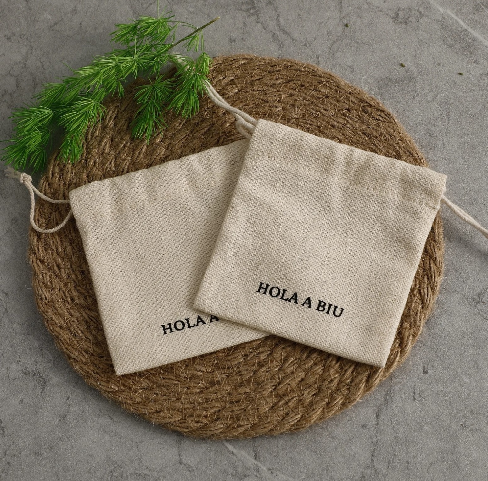 Wholesale cotton drawstring pouch  bag  Personalized 190gsm Cotton drawstring dust bag shoes clothing bag  With  logo customized