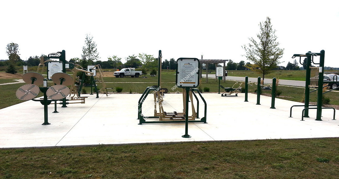 Monkey bars playground equipment ladder wooden bars