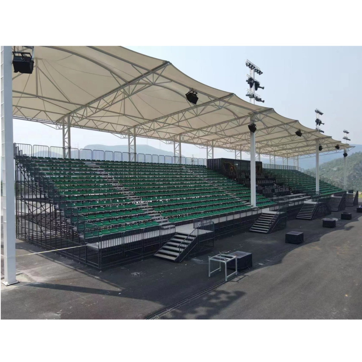 Portable Aluminium Bleacher Outdoor Sports Bleachers Retractable Grandstand