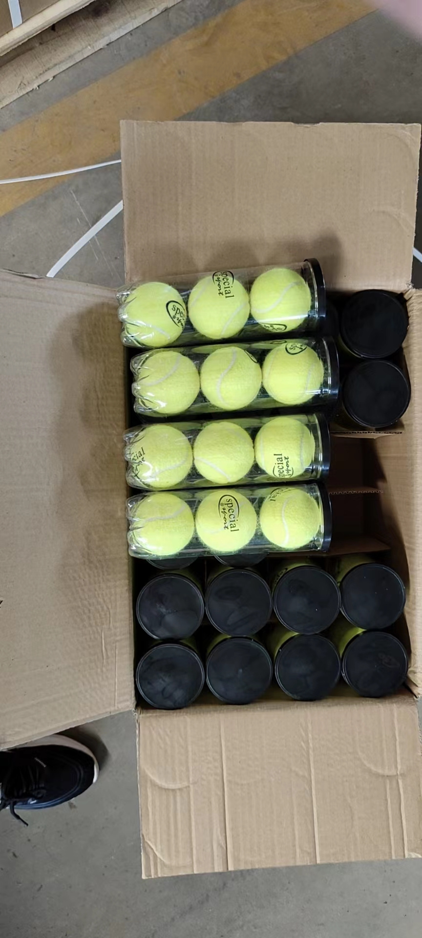 Factory New tennis balls for beginners of tennis and cricket play for PADDLE COURT