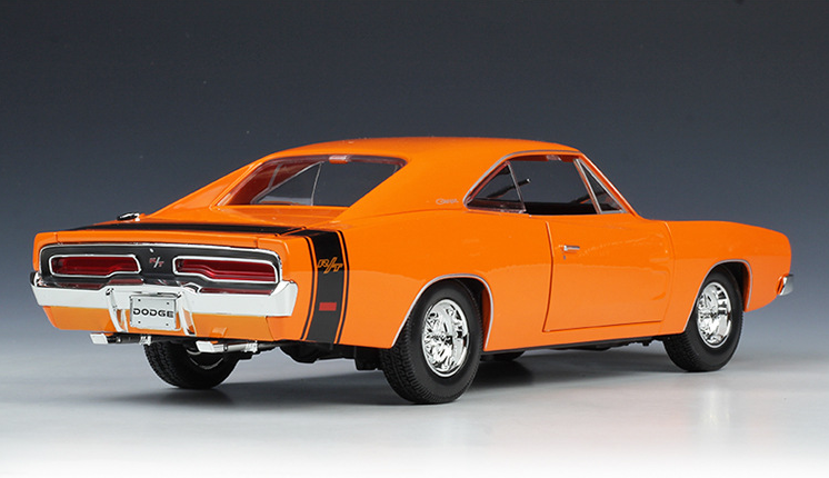 1:18 1969 Dodge Charger R/T simulation alloy car model collection