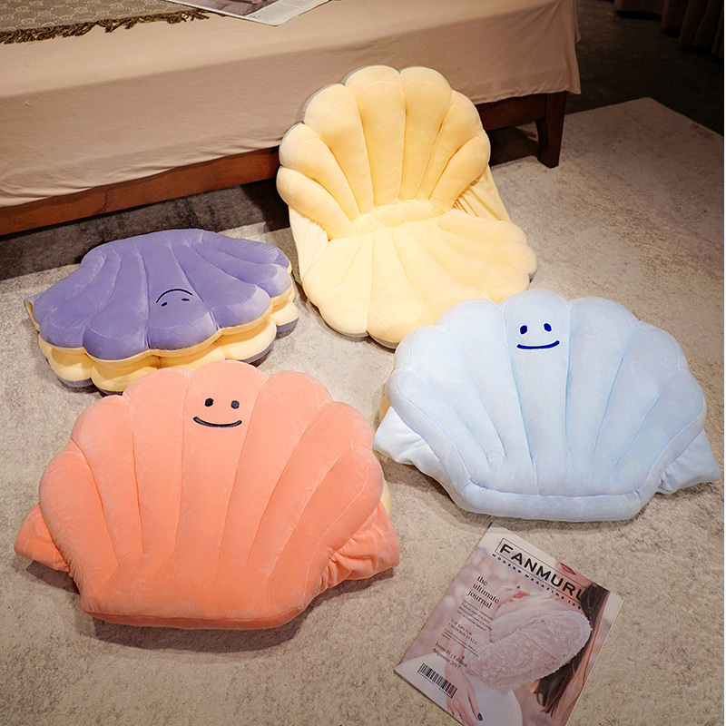 Oversized shell doll funny mussel seat cushion lazy sofa Shell pillow mussel shell plush toy sleeping bag