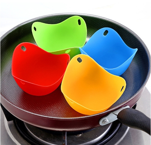 Multifunctional silicone egg poacher Food grade wholesale microwave oven non-stick omelette household egg steamer egg tray