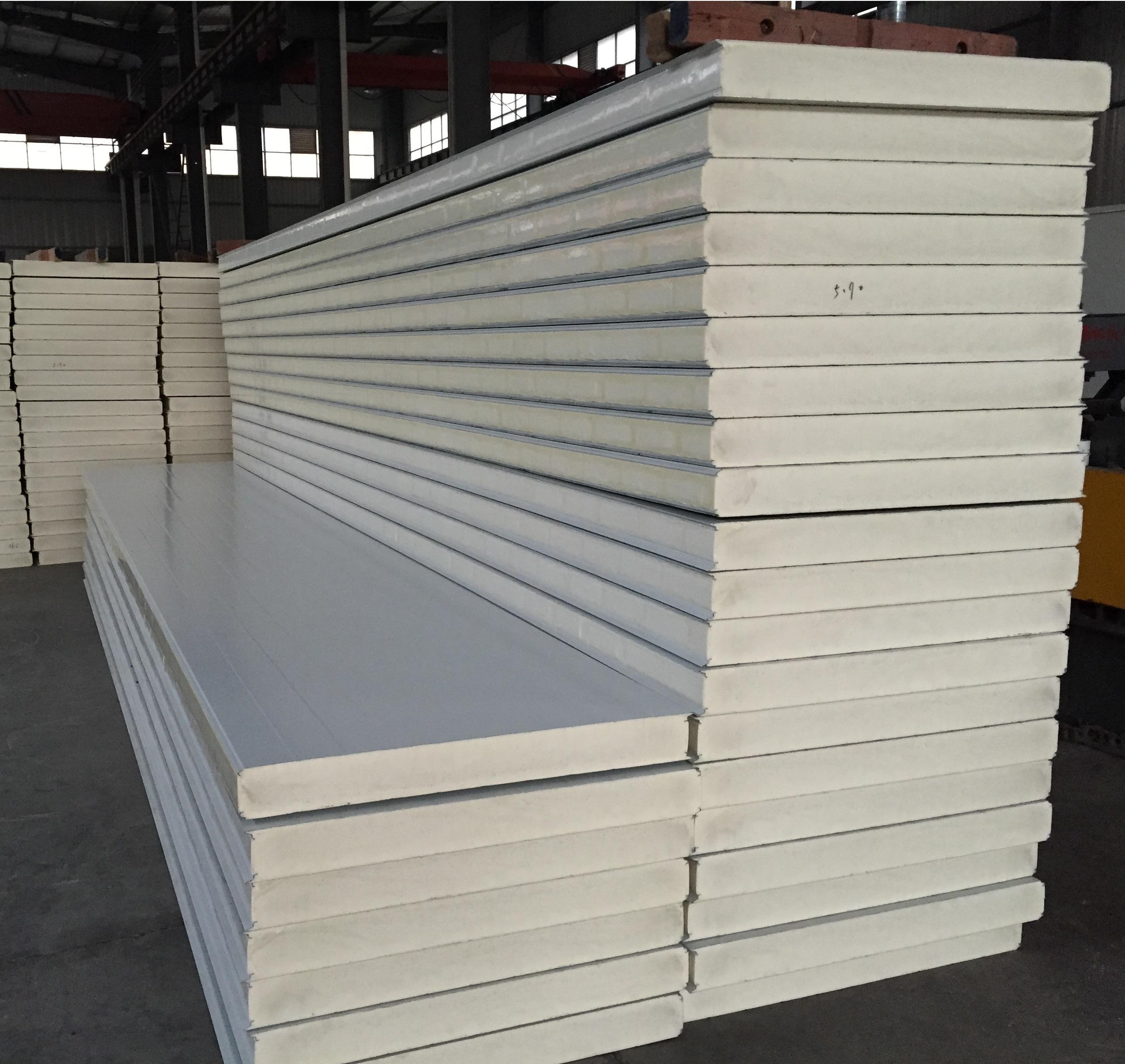 50-200mm Thickness Insulated Pu Polyurethane Pir Sandwich Panel Factory For Build Coldroom