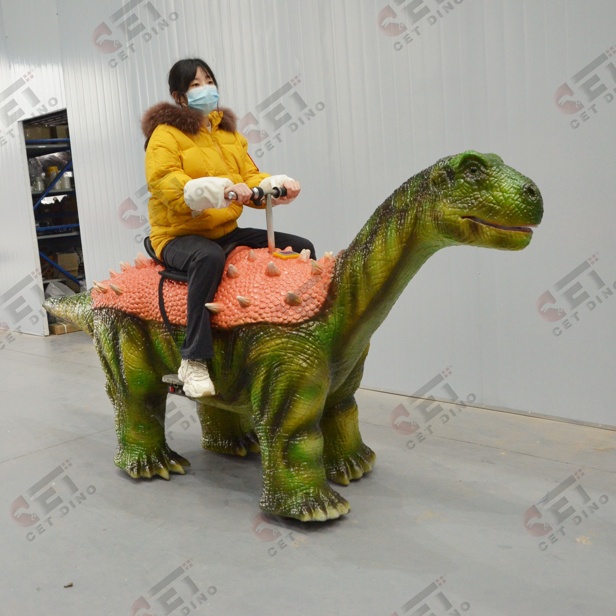 Amusement Park Rides Coin Operated Animatronic Walking Dinosaur Ride Electric Long Neck Dino Ride On Car