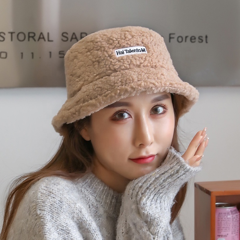 Wholesale hot sale in stock drop shipping popular summer outdoor unisex colorful pink lamb warm wool fluffy hats bucket